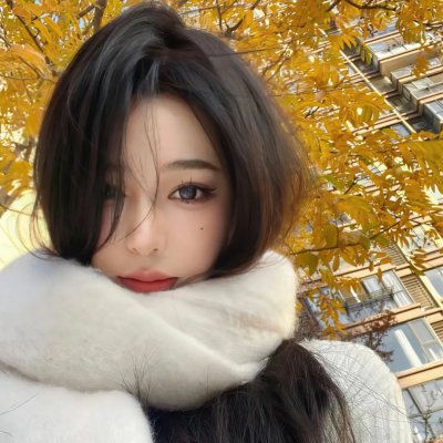 左边最后那栋房子